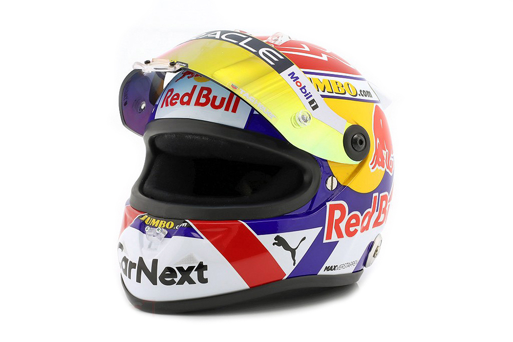 HELMET MAX VERSTAPPEN RED BULL #1 WINNER ZANDVOORT FORMULA 1 WORLD CHAMPION 2022 / ШЛЕМ МАКСА ФЕРСТАППЕНА (ЧЕМПИОН МИРА 2022 ФОРМУЛА 1) РАЗМЕР 17 СМ