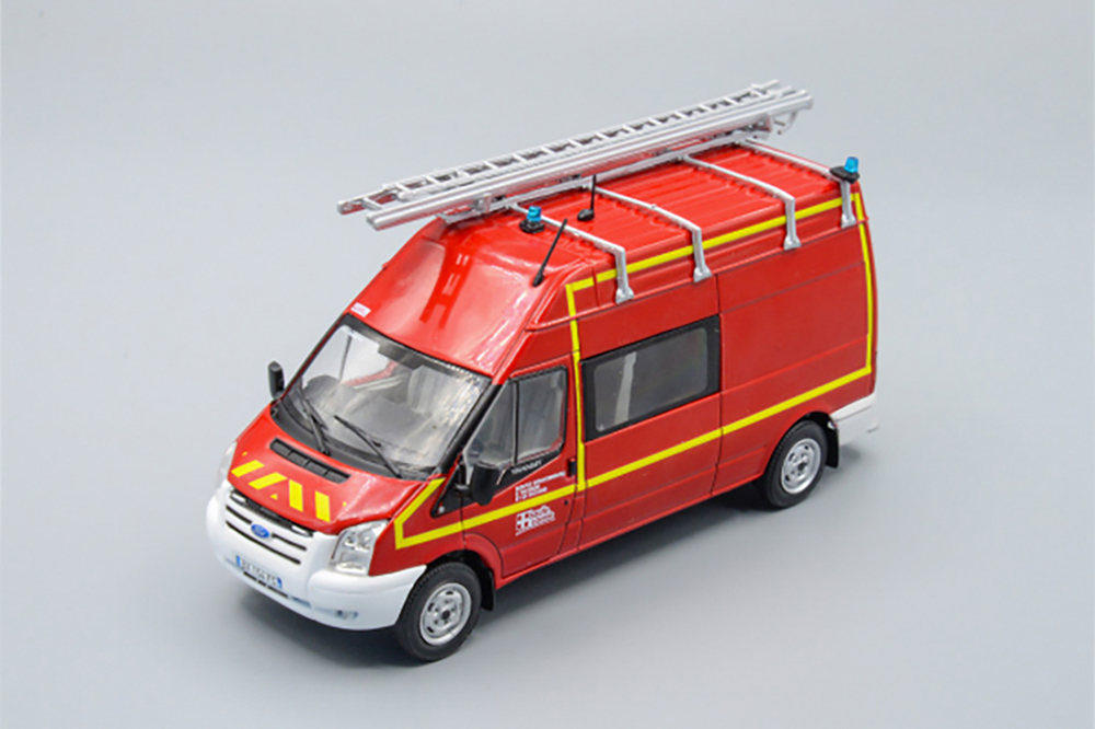 FORD TRANSIT 140 T35 4X4 VTU LANÉRY ИЗ СЕРИИ SAPEURS-POMPIERS