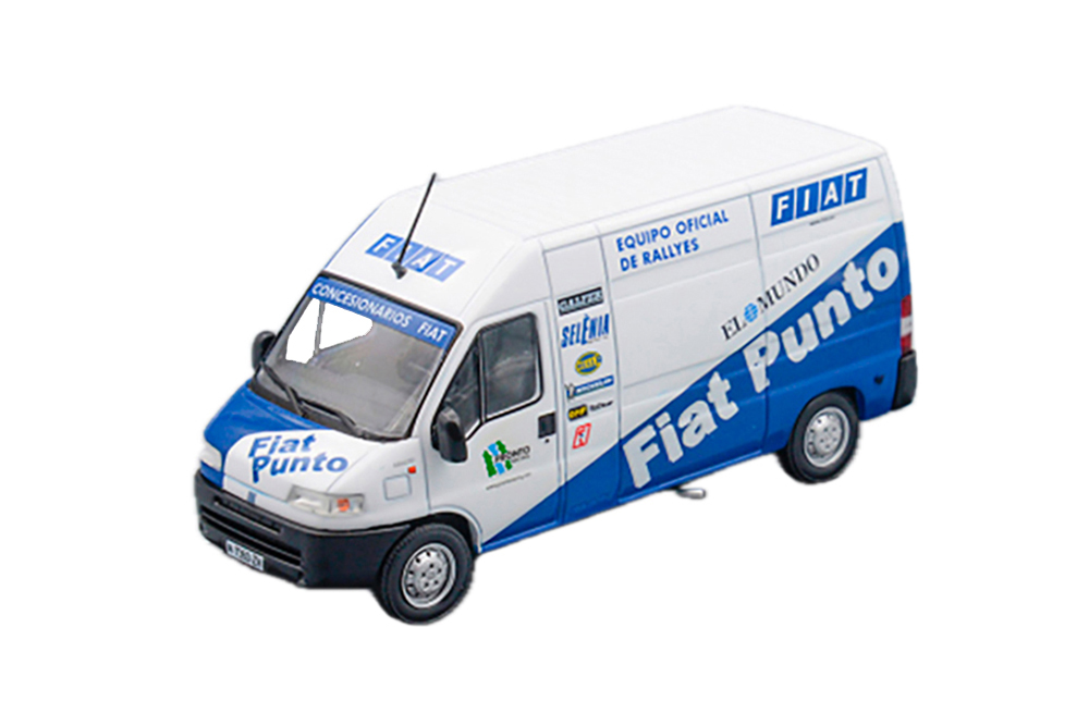 FIAT DUCATO - FIAT PUNTO ИЗ СЕРИИ RALLYE VÉHICULES D'ASSISTANCE