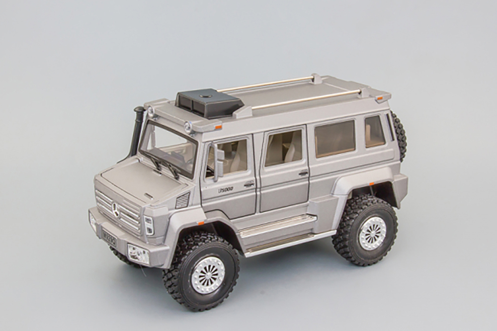 MERCEDES-BENZ UNIMOG U5000, СЕРЫЙ