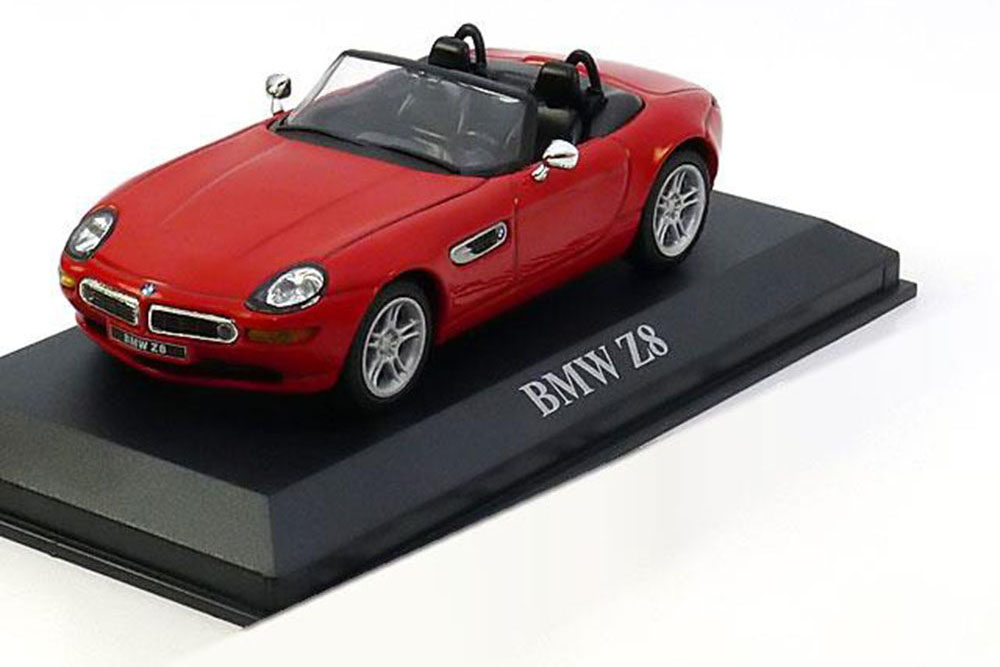 BMW Z8 ROADSTER 2000 RED