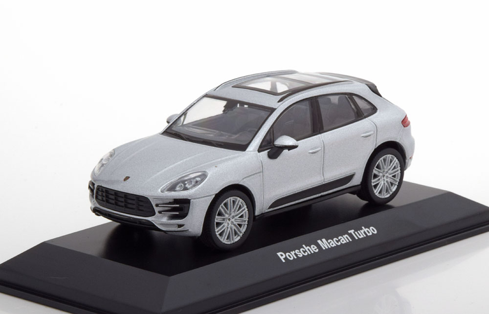 PORSCHE MACAN TURBO 2015 SILVER