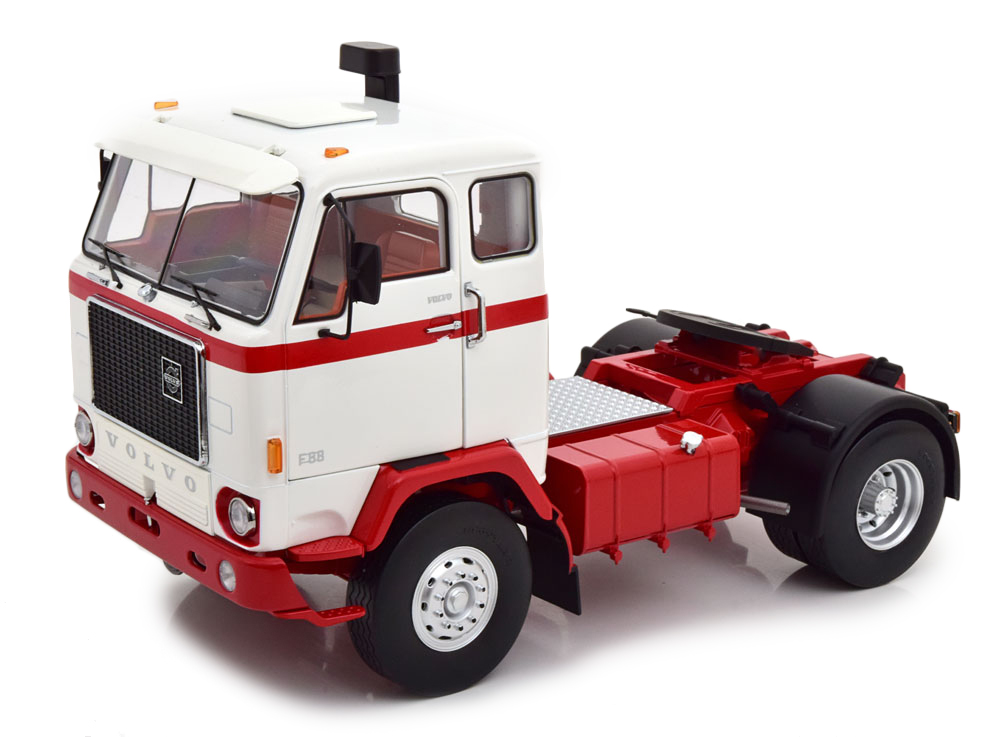 VOLVO F88 1971 WHITE/RED