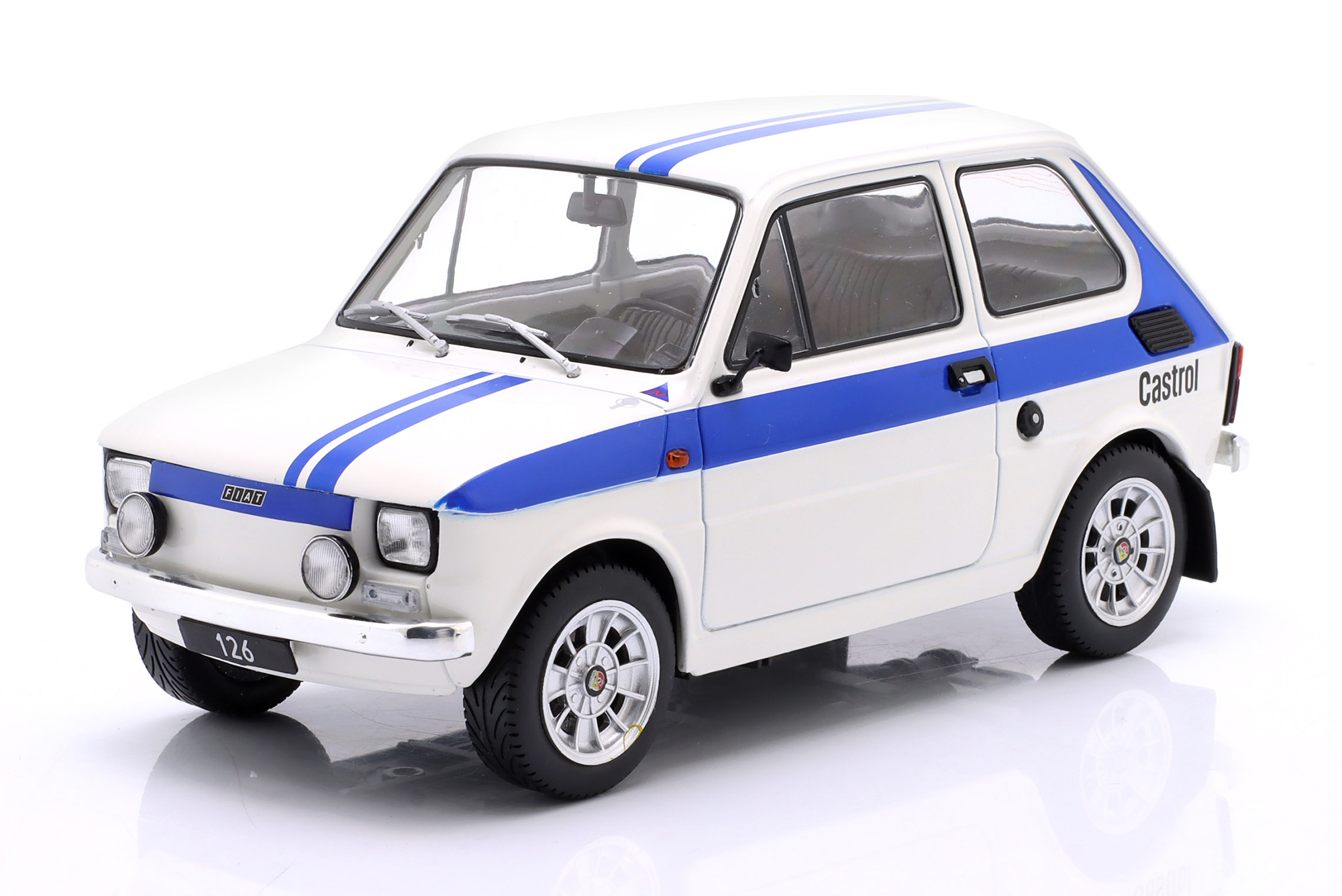 FIAT 126 YEAR 1972 WHITE / BLUE / ФИАТ 126 БЕЛЫЙ СИНИЙ