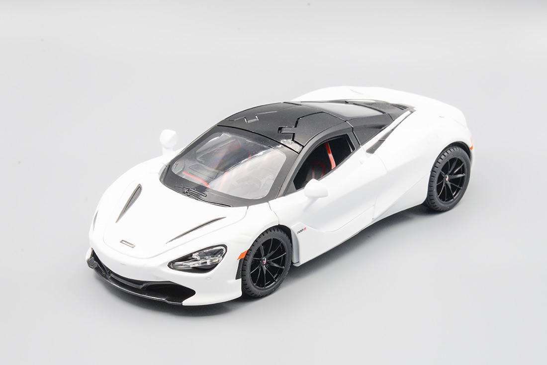 MCLAREN 720S, БЕЛЫЙ, 21 СМ.