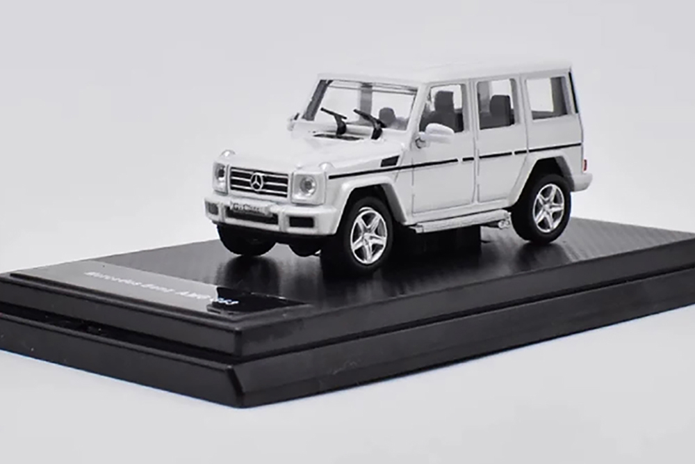 MERCEDES W463 AMG G-CLASS 2016 WHITE / МЕРСЕДЕС ГЕЛЕНВАГЕН БЕЛЫЙ (ДЛИНА 7-10 СМ)
