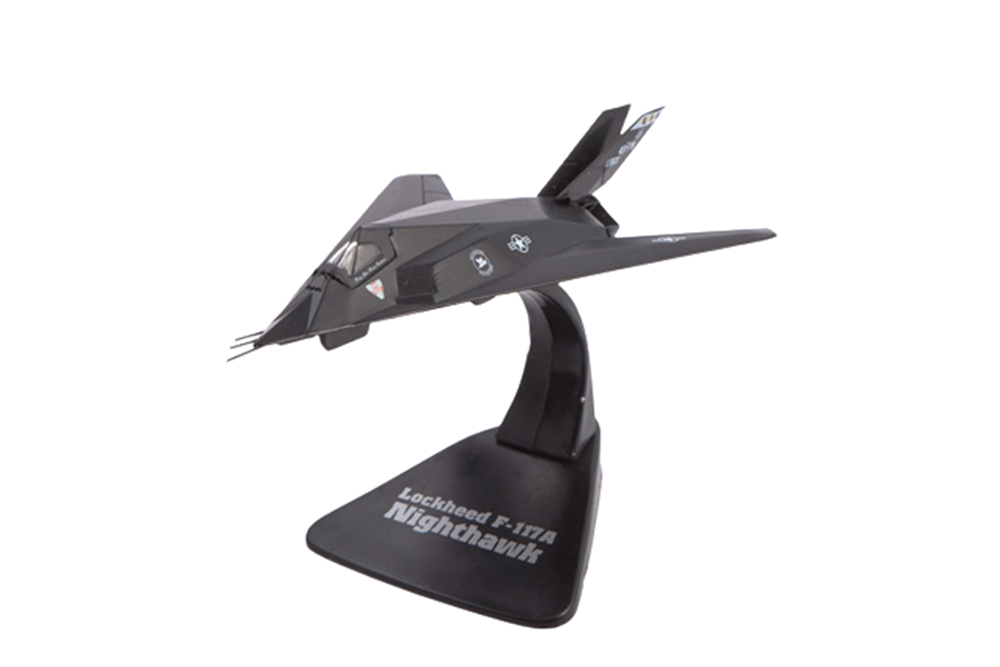 LOCKHEED MARTIN F-117 NIGHTHAWK САМОЛЕТ ВОЕННЫЙ MILITARY GIANTS OF THE SKY