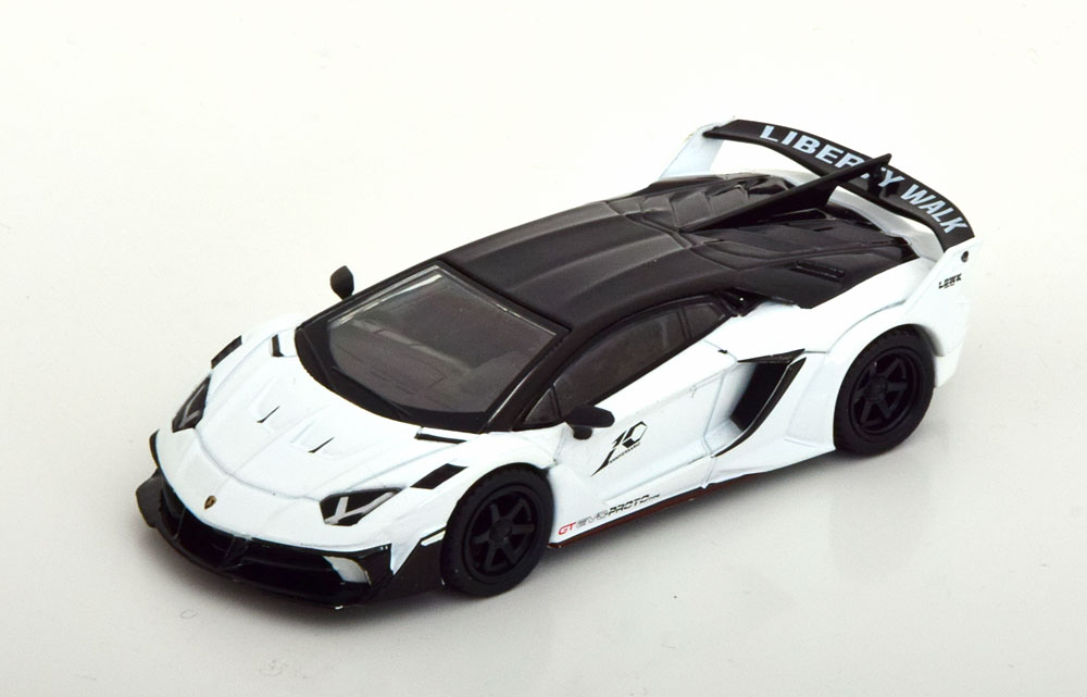 LAMBORGHINI AVENTADOR GT EVO LB WORKS WHITE BLACK (ДЛИНА МОДЕЛИ 6-10 СМ)