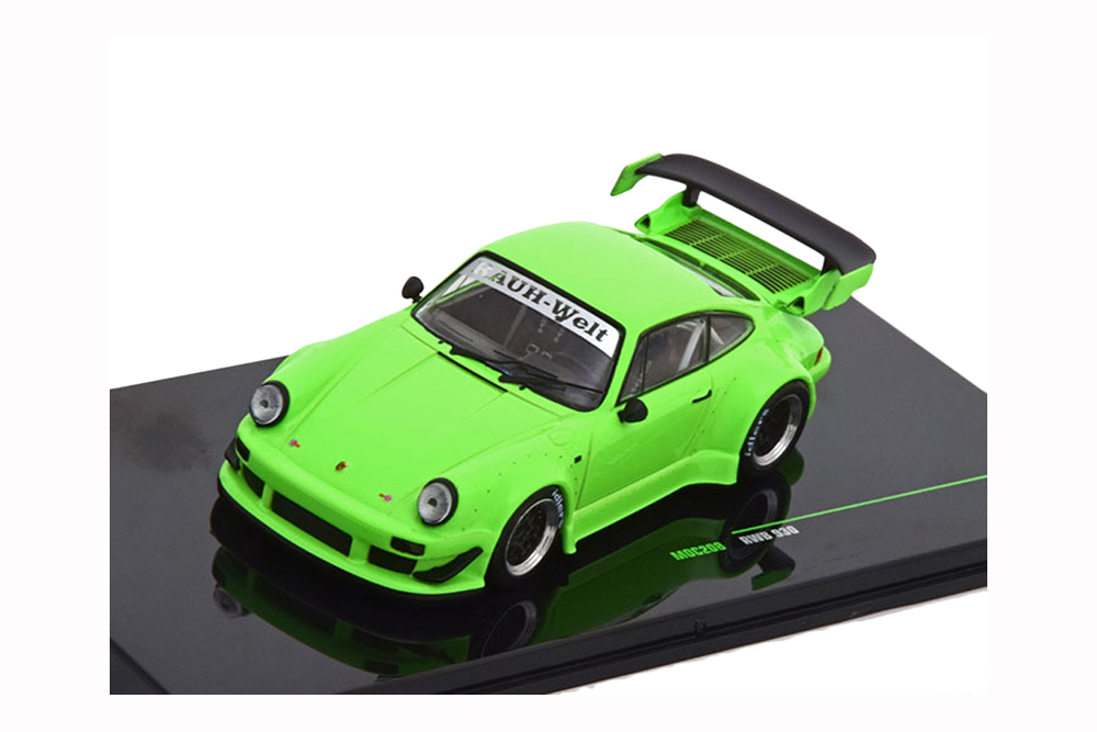 PORSCHE 911 RWB 930 2018 GREEN
