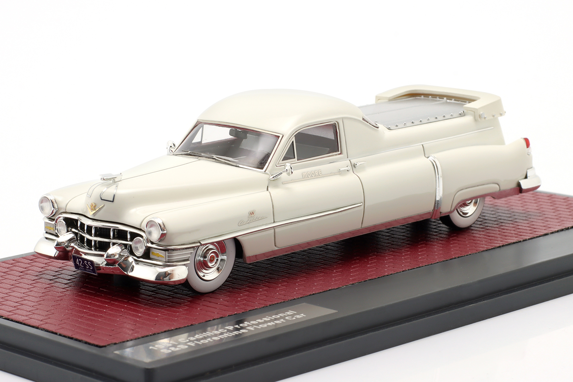 CADILLAC PROFESSIONAL S&S FLORENTINE FLOWER CAR 1951 WHITE 1:43 / КАДИЛЛАК ПРОФЕССИОНАЛ ФЛОРЕНТИНЕ ФЛОВЕР АВТОМОБИЛЬ БЕЛЫЙ