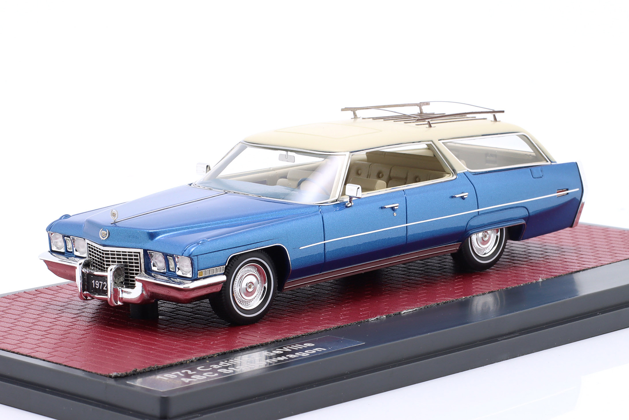 CADILLAC DEVILLE ASC STATIONWAGON YEAR 1972 BLUE METALLIC / BEIGE / КАДИЛЛАК ДЕВИЛЛЕ АСК СТАТИОНВАГОН СИНИЙ МЕТАЛЛИК БЕЖЕВЫЙ