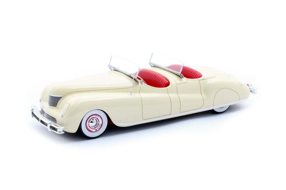 CHRYSLER NEWPORT DUAL COWL PHEATON LEBARON 1941 YELLOW