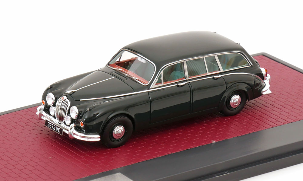 JAGUAR MK II COUNTRY ESTATE 1963 GREEN