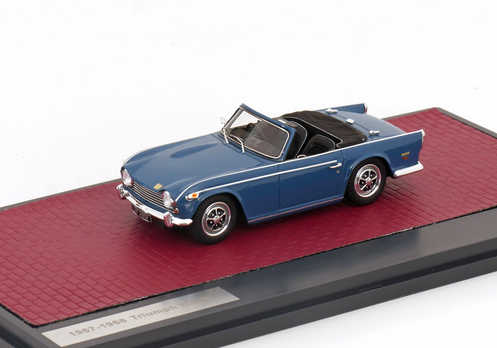 TRIUMPH TR5 PI ROADSTER 1967-1968 BLUE