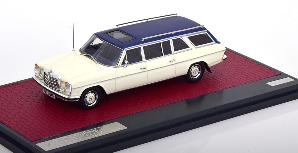 MERCEDES 230/8 W114 LWB CRAYFORD ESTATE 1971 WHITE BLUE