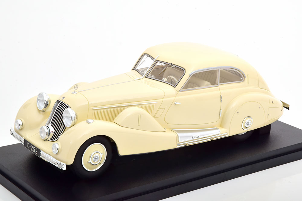 MERCEDES 500K SPECIAL STREAMLINE CAR TAN TJOAN KENG 1935 WHITE