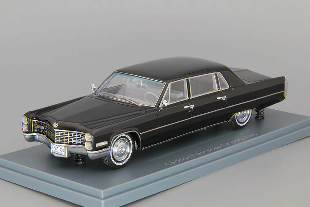 CADILLAC SERIES 75 LIMOUSINE 1966 BLACK (БОКС МОЖЕТ ИМЕТЬ ПОТЕРТОСТИ И ТРЕЩИНЫ)