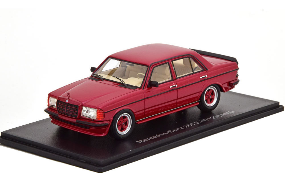 MERCEDES W123 AMG 1980 DARK RED METALLIC / МЕРСЕДЕС W123 AMG 1980 ТЕМНО-КРАСНЫЙ МЕТАЛЛИК
