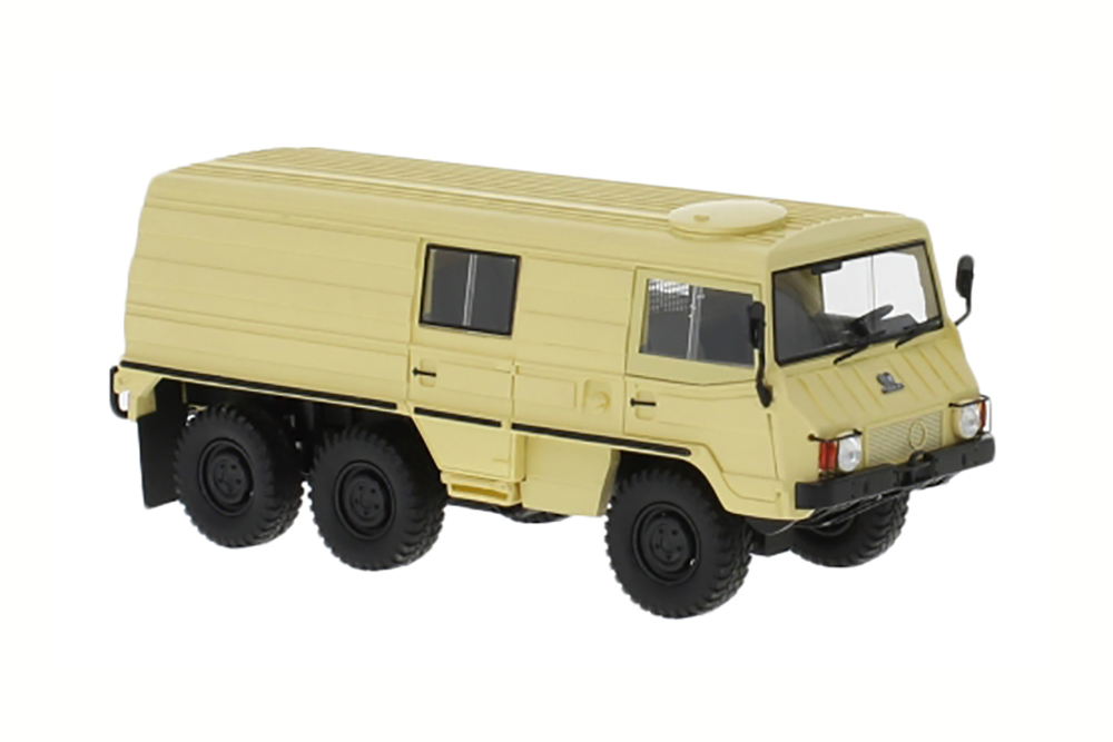 STEYR PUCH PINZGAUER 712K 6X6 1977 BEIGE