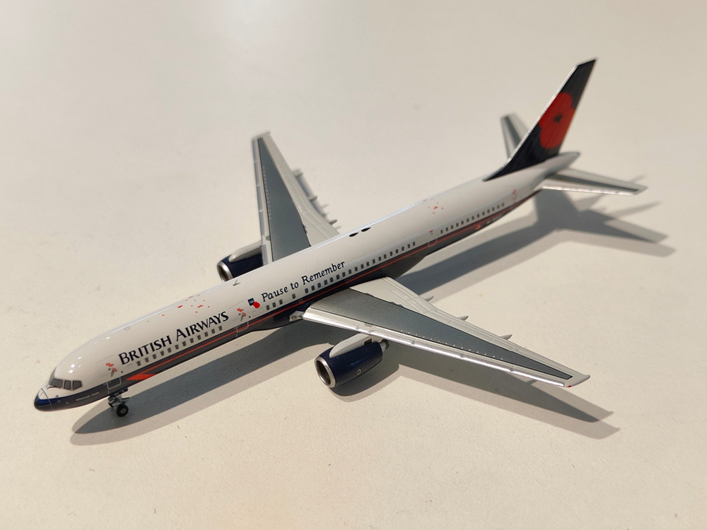 BOEING B 757-200 BRITISH AIRWAYS G-BIKC "PAUSE TO REMEMBER" LIMITED 70/100 (ДЛИНА 11,83 см)