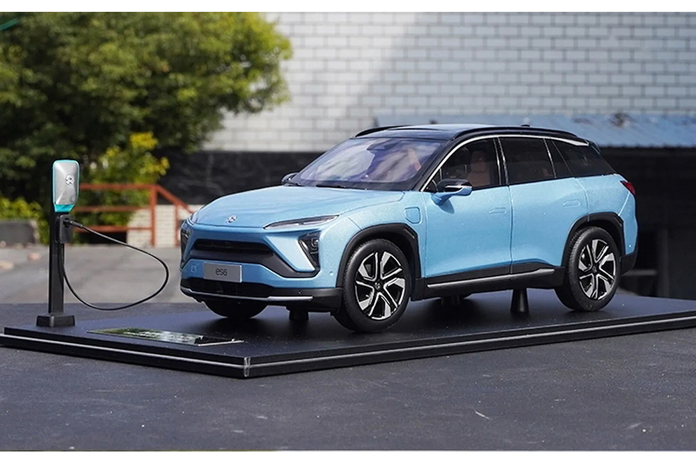 NIO ES6 PREMIER EDITION 2019 LIGHT BLUE METALLIC