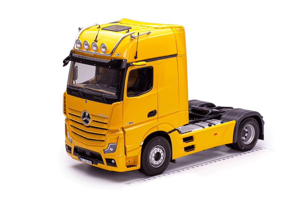 MERCEDES-BENZ ACTROS 4X2 GIGASPACE ЖЕЛТЫЙ