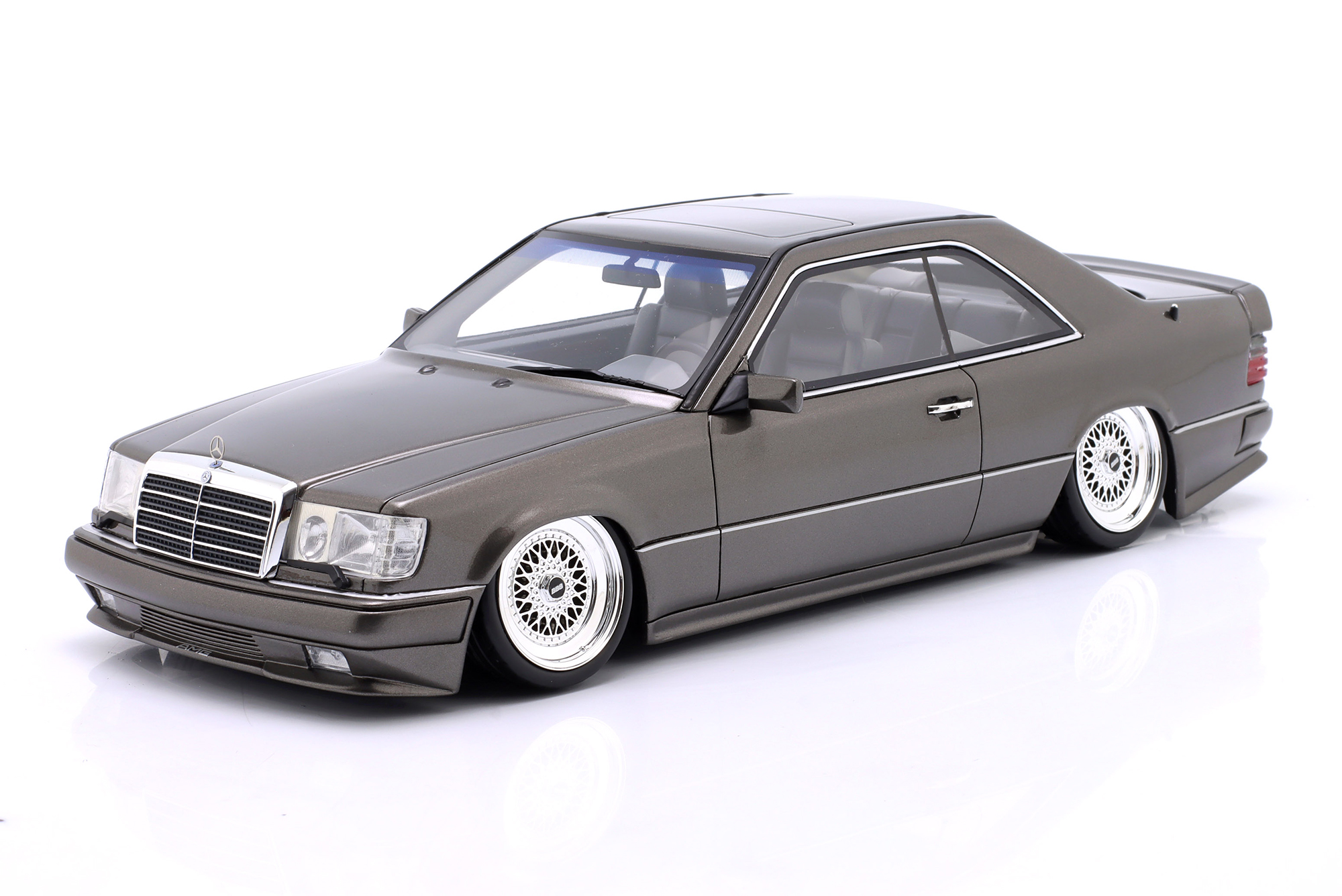 MERCEDES-BENZ C124 AMG STANCE YEAR 2022 GRAY METALLIC / МЕРСЕДЕС-БЕНЦ C124 АМГ СТАНКЕ СЕРЫЙ МЕТАЛЛИК