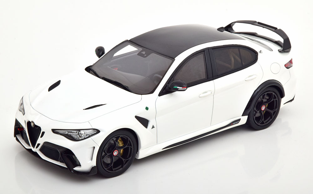 ALFA ROMEO GIULIA GTAM 2020 WHITE