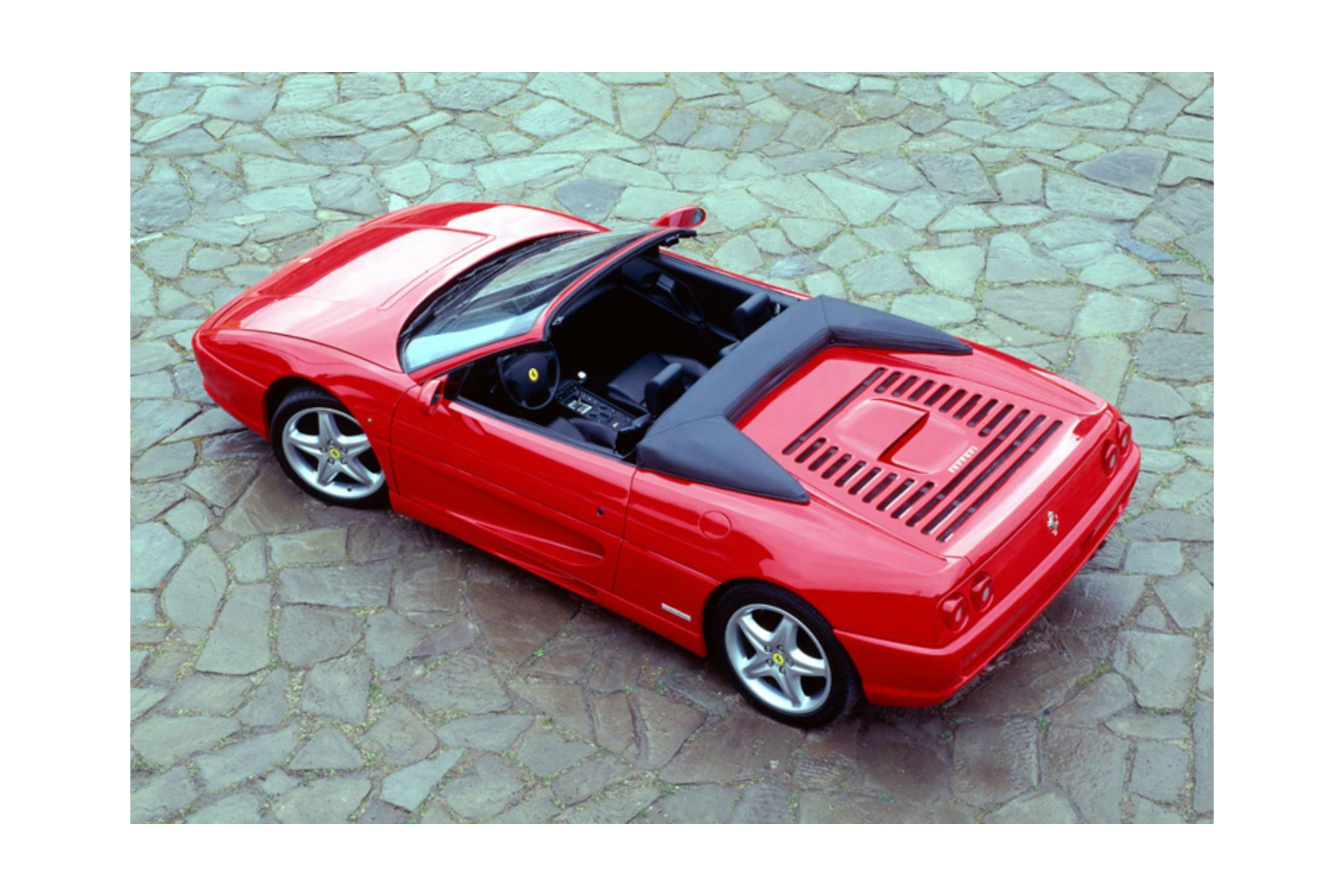 FERRARI F355 SPIDER MANUAL GEAR ROSSO CORSA - BLACK INTERIOR / ФЕРРАРИ Ф355 СПАЙДЕР МЕХАНИКА 1:18 КРАСНЫЙ