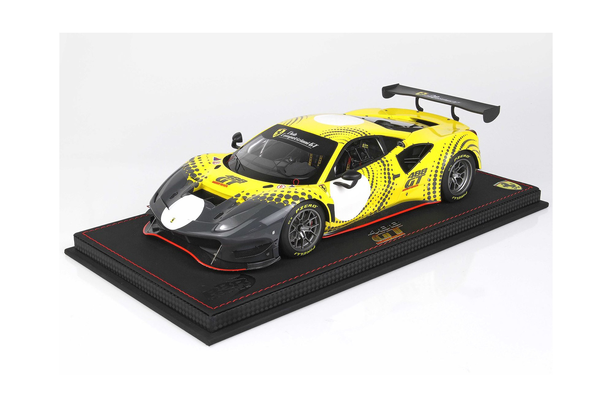 FERRARI 488 MODIFICATA / ФЕРРАРИ 488 МОДИФИКАТА 1:18
