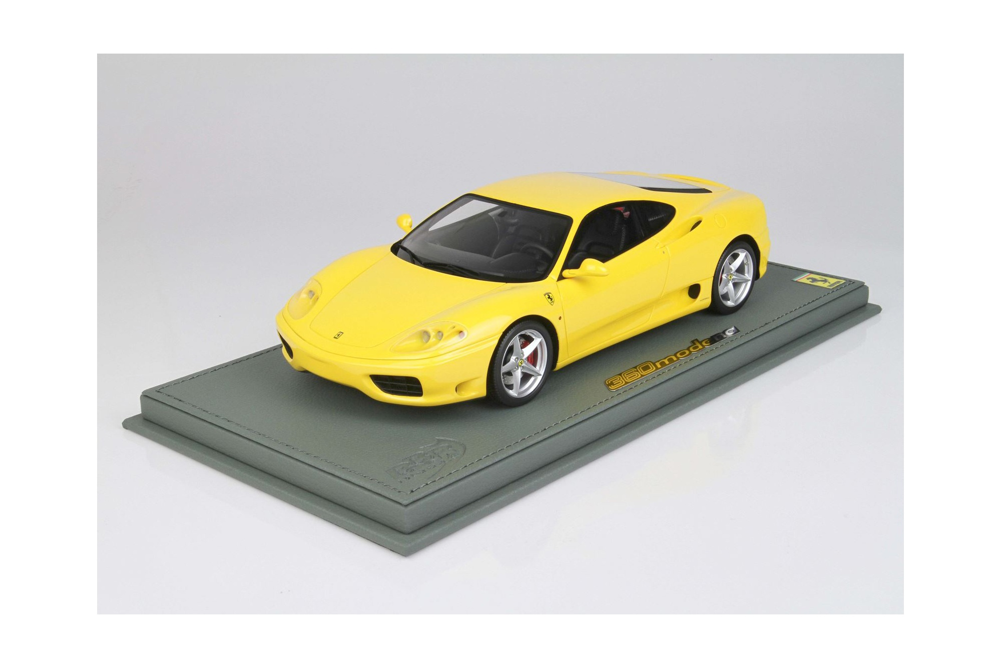 FERRARI 360 MODENA - MANUAL GEAR TRANSMISSION MODENA YELLOW / ФЕРРАРИ 360 1:18 ЖЕЛТЫЙ
