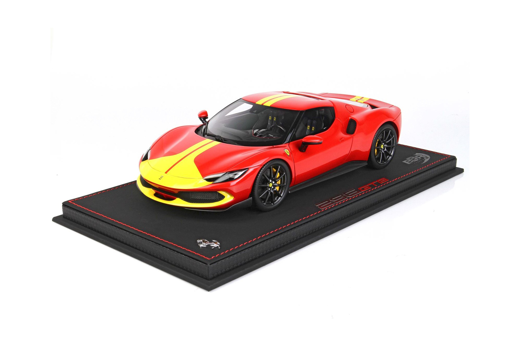 FERRARI 296 GTB ASSETTO FIORANO RED CORSA 322 / ФЕРРАРИ 296 ГТБ АССЕТТО 322 1:18 КРАСНЫЙ
