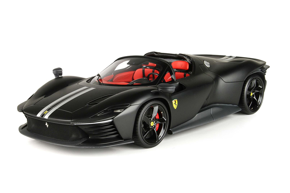 FERRARI DAYTONA SP3 NERO