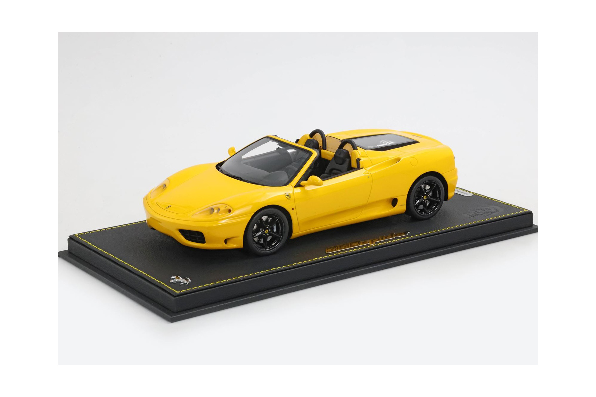 FERRARI 360 MODENA SPIDER MANUAL GEAR GIALLO MODENA / ФЕРРАРИ 360 СПАЙДЕР МЕХАНИКА 1:18 ЖЕЛТЫЙ