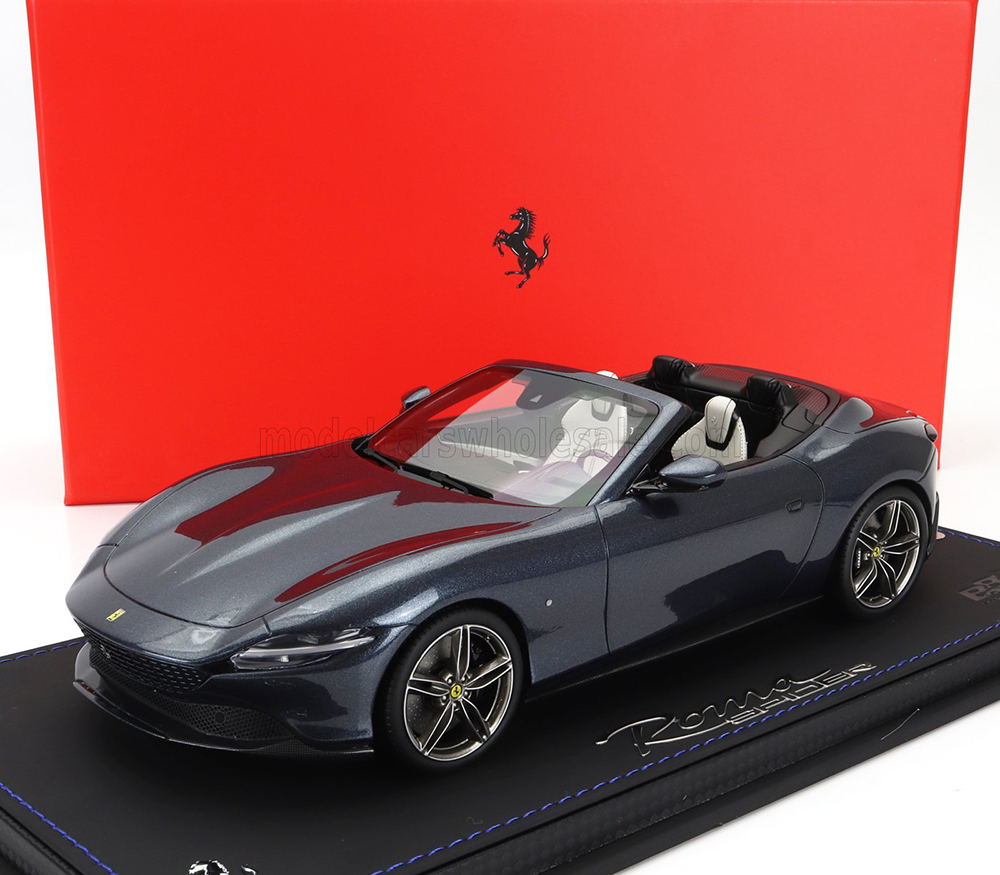 FERRARI ROMA SPIDER OPEN (2020) - CON VETRINA - WITH SHOWCASE, BLU ROMA - BLUE MET