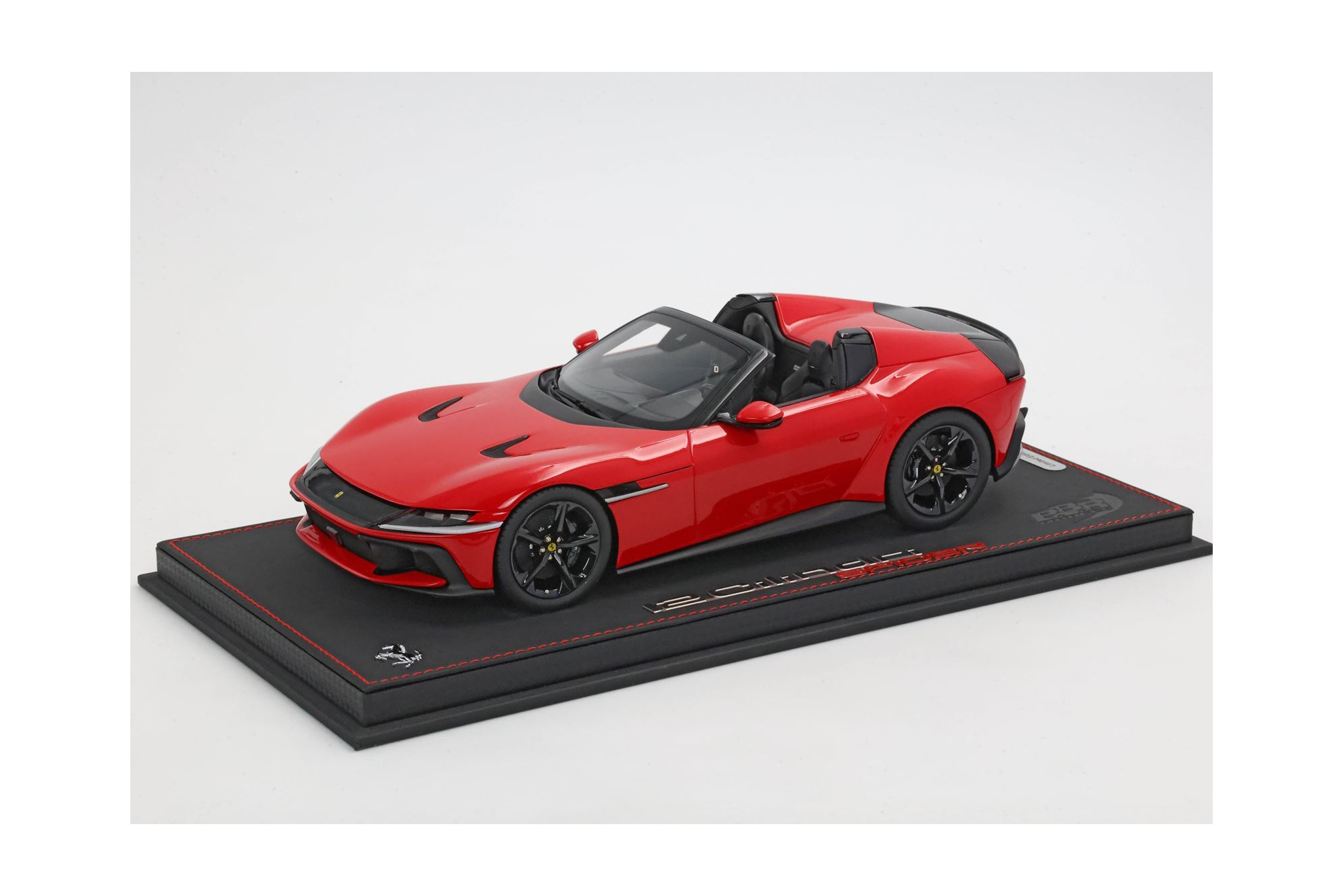 FERRARI 12CILINDRI SPIDER RED CORSA / ФЕРРАРИ 12КИЛИНДРИ СПАЙДЕР 1:18 КРАСНЫЙ