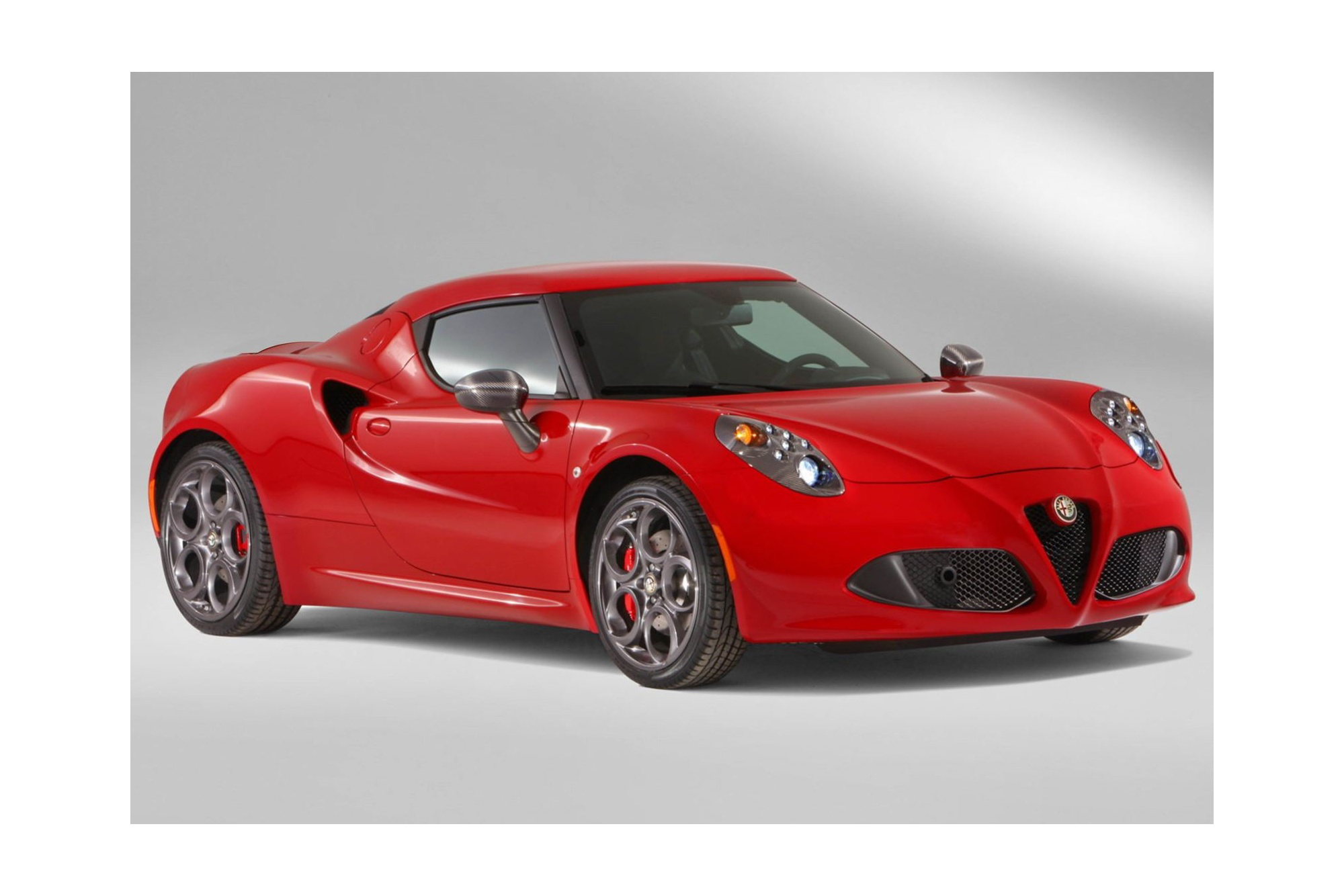 ALFA ROMEO 4C ROSSO ALFA / АЛЬФА РОМЕО 4К АЛФА 1:18 КРАСНЫЙ