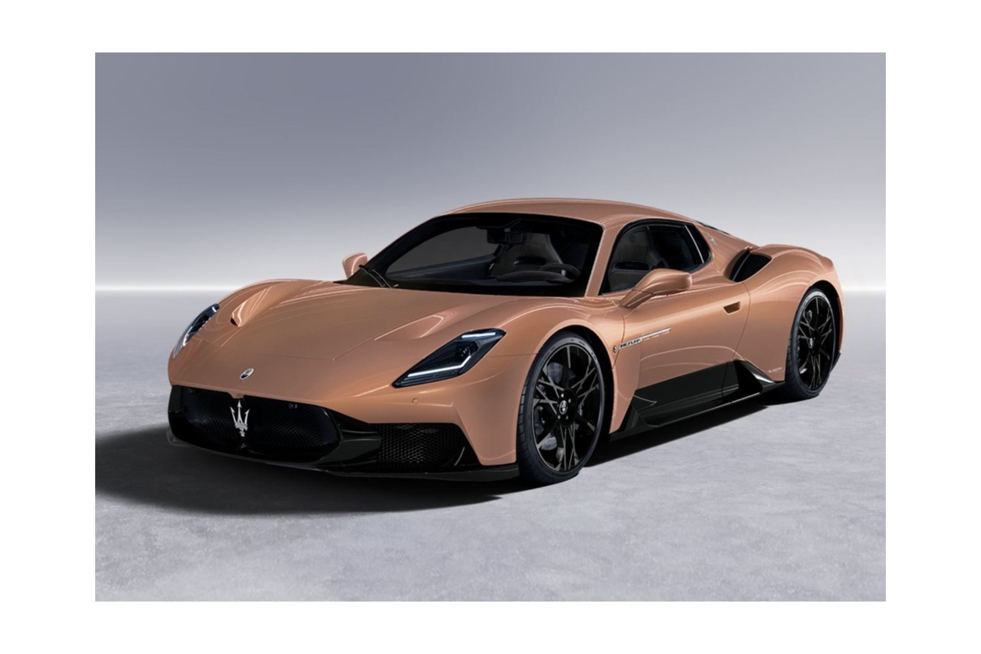 MASERATI MCPURA ROSE GOLD / МАЗЕРАТИ МКПУРА 1:18 ЗОЛОТОЙ