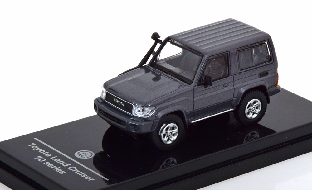 TOYOTA LAND CRUISER 71 2014 GREYMETALLIC (ДЛИНА МОДЕЛИ 6-10 СМ)