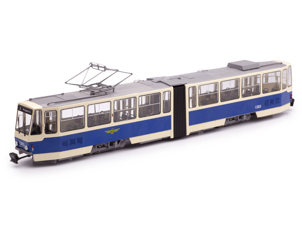 TATRA KT4 BVB VERKEHRSBETRIEBE БЕРЛИНСКИЙ ТРАМВАЙ КРЕМОВЫЙ С СИНИМ