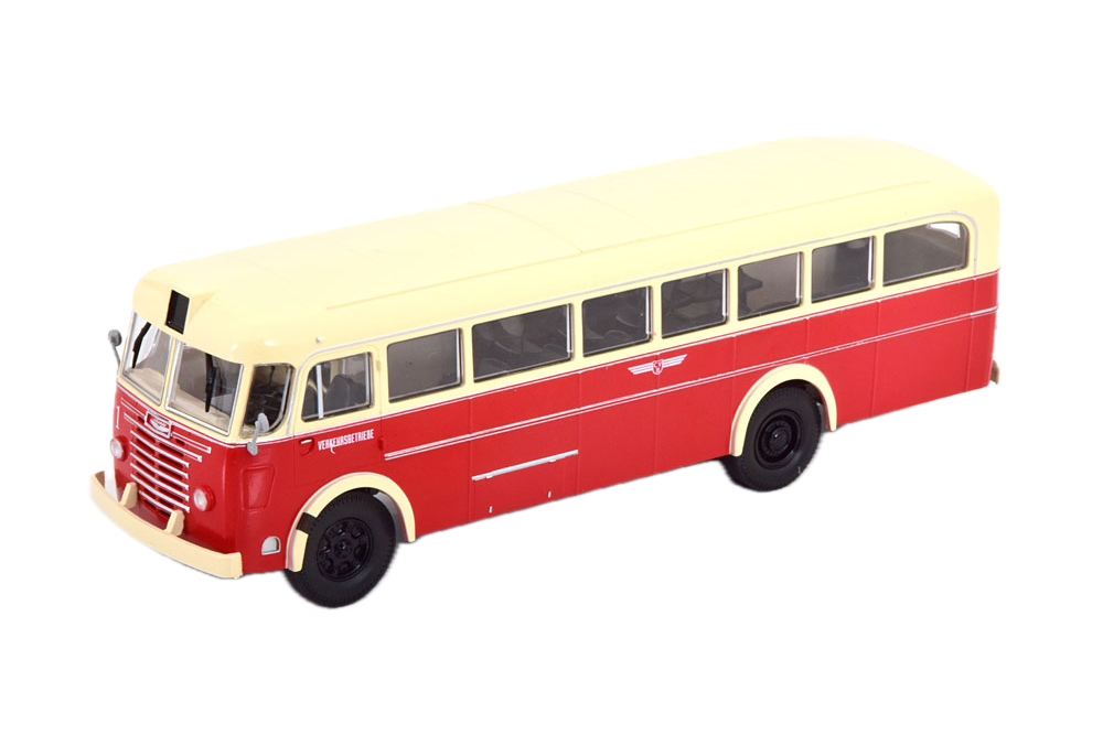 IKARUS 60 COTTBUS RED CREME