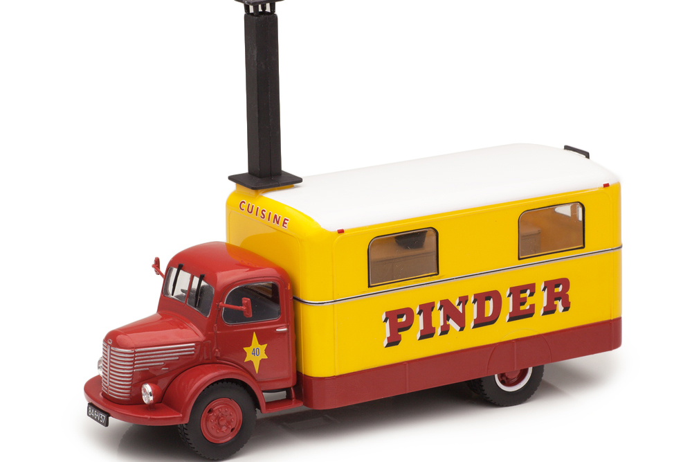 UNIC CUISINE CIRCUS PINDER KITCHEN TRUCK 1952