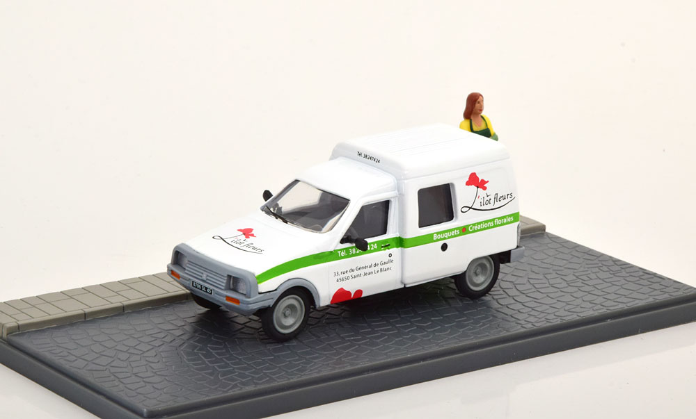 CITROEN C15 FLORIST WHITE GREEN RED