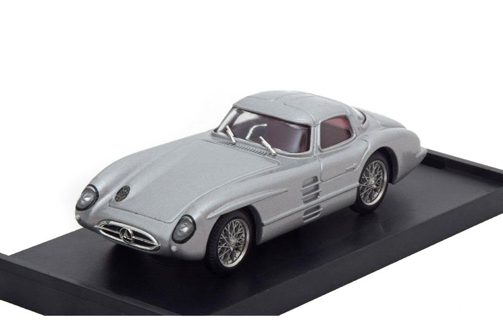 MERCEDES 300 SLR COUPE UHLENHAUT 1955 SILVER