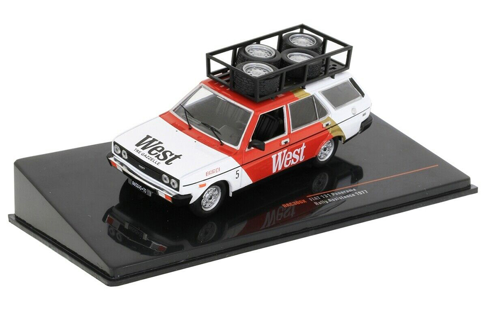 FIAT 131 PANORAMA ТЕХНИЧКА WEST RACING TEAM С БАГАЖНИКОМ И КОЛЕСАМИ НА КРЫШЕ 1979
