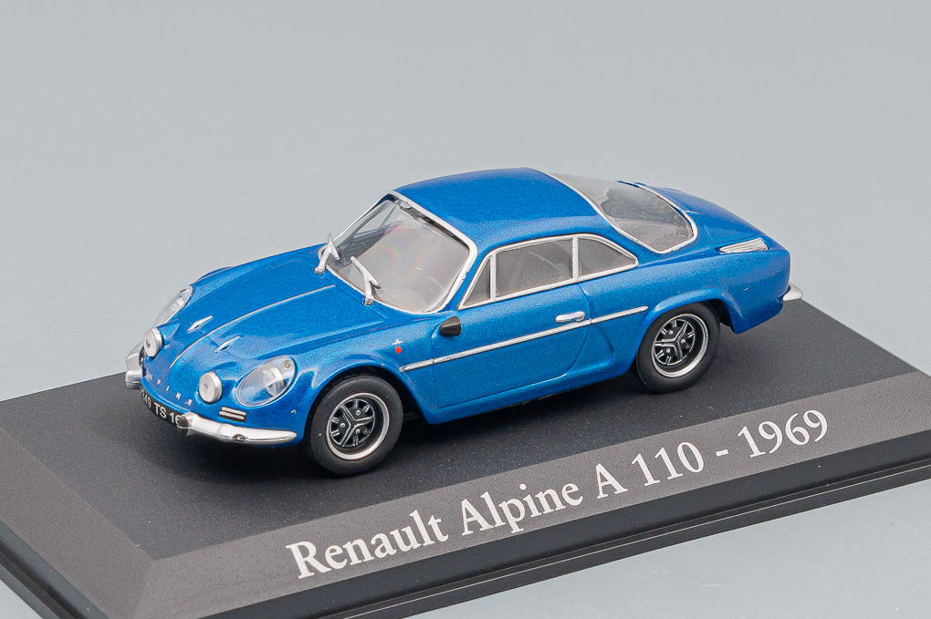 RENAULT ALPINE A110 1969 - BLACK WHEELS - CON VETRINA - WITH SHOWCASE, BLUE MET