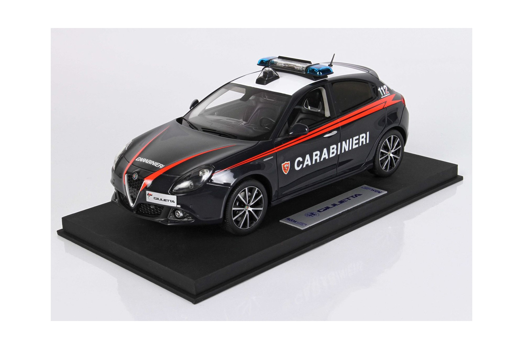 ALFA ROMEO GIULIETTA CARABINIERI / АЛЬФА РОМЕО ДЖУЛЬЕТТА КАРАБИНИЕРИ 1:18