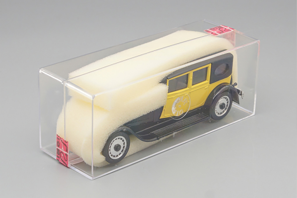 BUGATTI 41 ROYALE MOD. C.C. (1927), BLACK/YELLOW