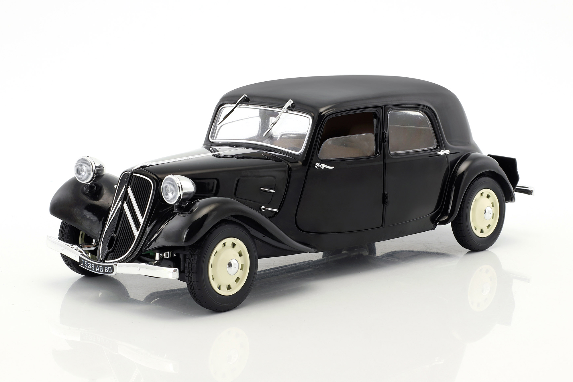 CITROEN TRACTION 11 CV 1937 BLACK