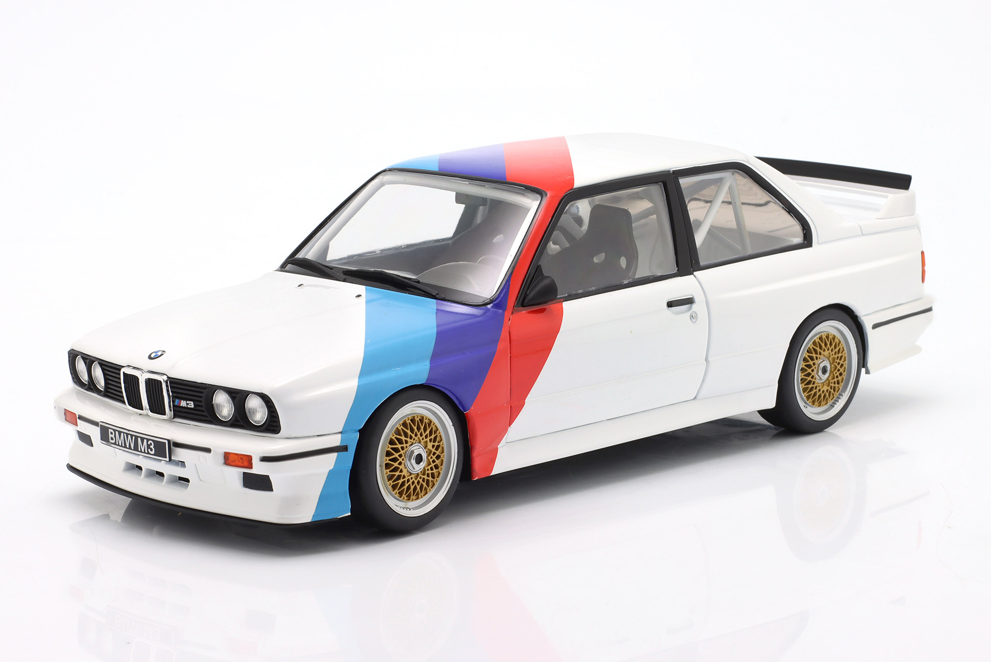 BMW E30 M3 M-SPORT YEAR 1987 / БМВ E30 M3 М-СПОРТ
